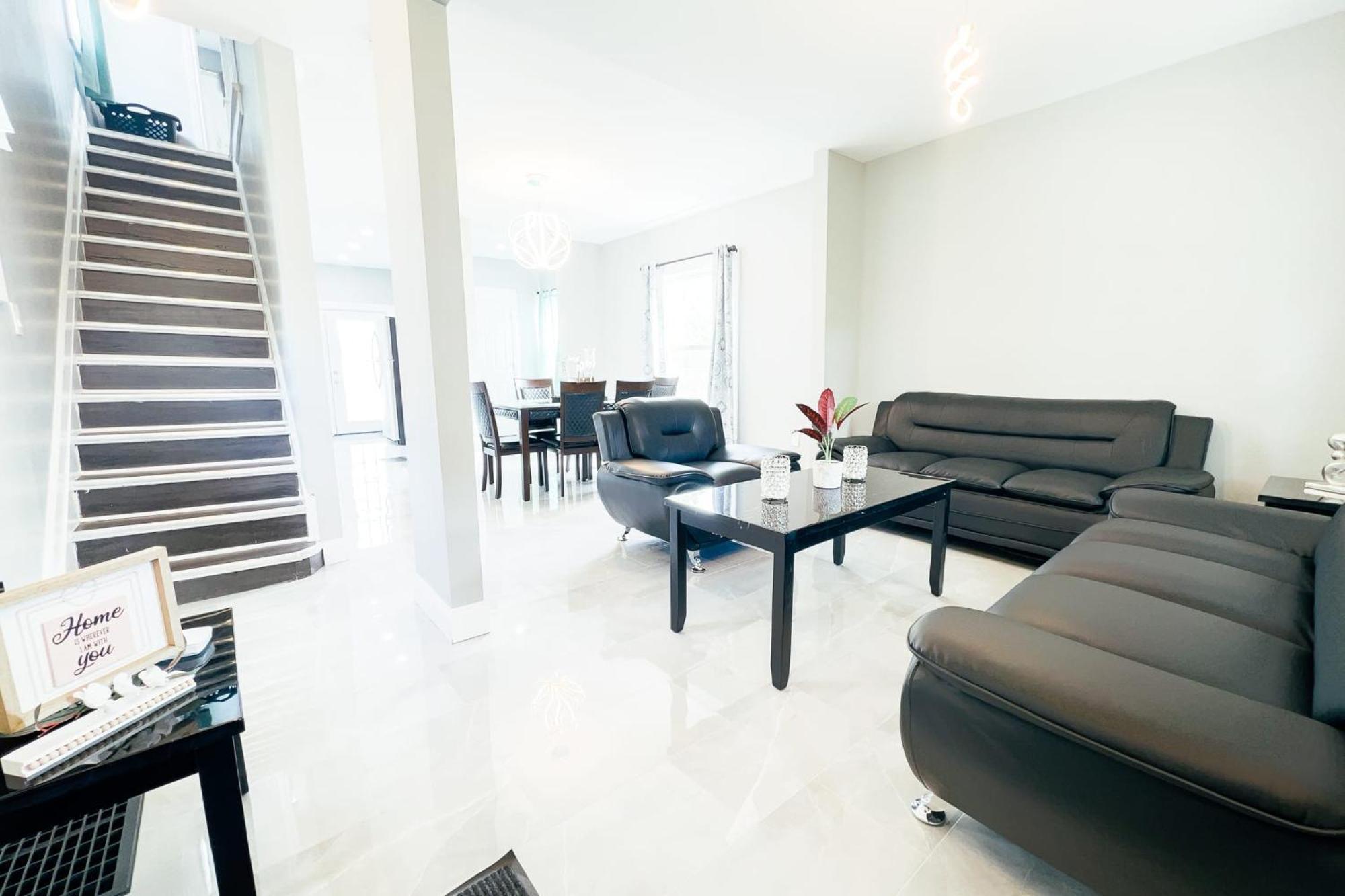 2 Homes, 1 Stay-7Br Niagara Falls Compound Exterior foto